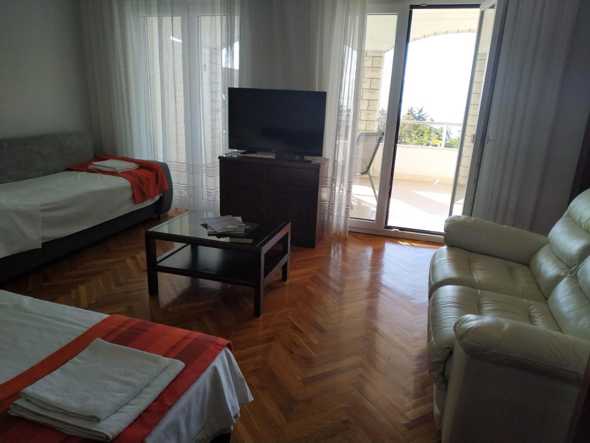 Apartments Marino نوفي فينودولسكي المظهر الخارجي الصورة